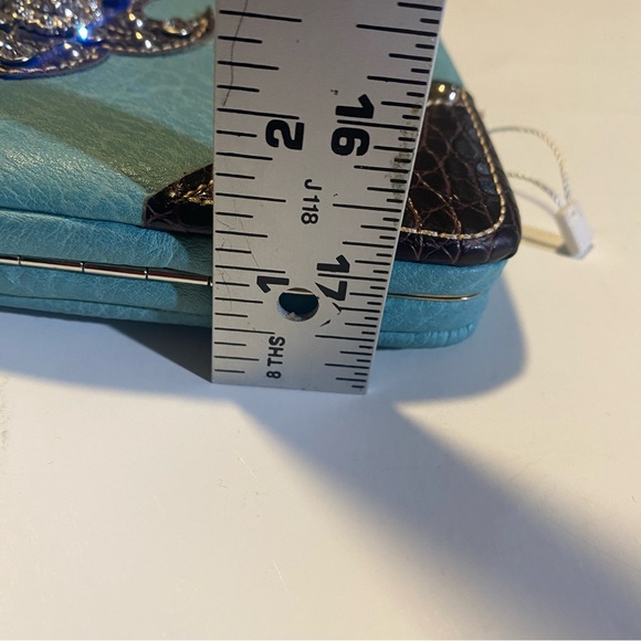 Heritage West clutch, will fit most cell phones out of case, faux leather NWOT - Picture 14 of 14